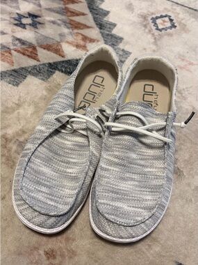 Hey Dude Wally Linen Knit Slip-On Shoes - Light Gray sz 9